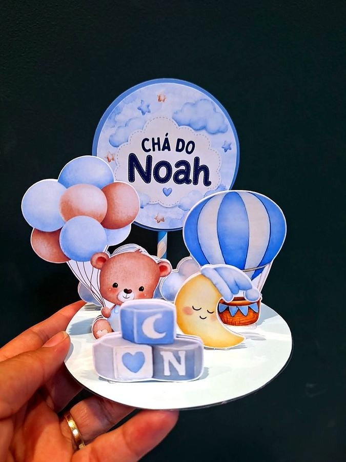 Topo de bolo 3D personalizado para chá de bebê com ursinho, balões e lua